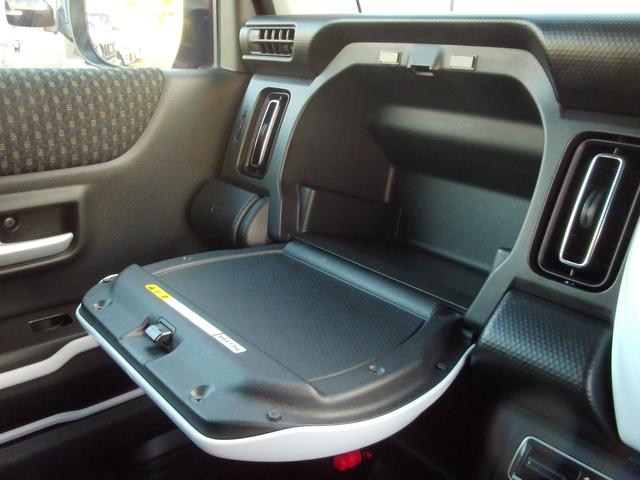 ハスラー ＨＹＢＲＩＤ　Ｘ　ディスプレイオーディオ　ＬＥＤヘッドランプ　キーレスプッシュスタート　ステアリングオーディオスイッチ　パーソナルテーブル　マイルドハイブリッド　衝突被害軽減ブレーキ　後退時ブレーキサポート　アルミホイール　シートヒーター（54枚目）