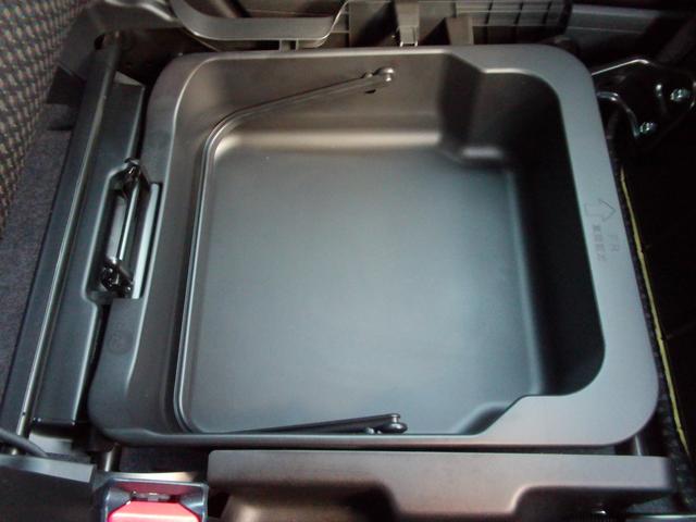 ハスラー ＨＹＢＲＩＤ　Ｘ　ディスプレイオーディオ　ＬＥＤヘッドランプ　キーレスプッシュスタート　ステアリングオーディオスイッチ　パーソナルテーブル　マイルドハイブリッド　衝突被害軽減ブレーキ　後退時ブレーキサポート　アルミホイール　シートヒーター（64枚目）