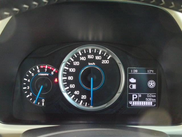 クロスビー ＨＹＢＲＩＤ　ＭＺ　オーディオレス　パドルシフト　ＬＥＤヘッドランプ　キーレスプッシュスタート　アダプティブクルーズコントロール　ステアリングオーディオスイッチ　パーソナルテーブル　マイルドハイブリッド　サポカー　シートヒーター　ターボ（21枚目）