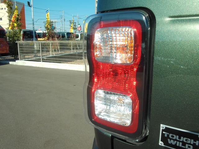 ハスラー タフワイルド　オーディオレス　ＬＥＤヘッドランプ　キーレスプッシュスタート　ルーフレール　アダプティブクルーズコントロール　ステアリングオーディオスイッチ　パーソナルテーブル　マイルドハイブリッド　サポカー　シートヒーター　ＥＳＰ（30枚目）