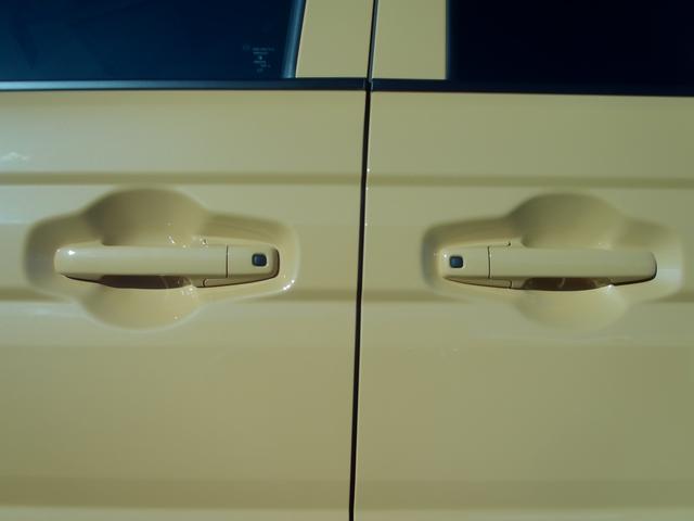 スペーシア ＨＹＢＲＩＤ　Ｘ　オーディオレス　両側電動スライドドア　マルチユースフラップ　ＬＥＤヘッドランプ　キーレスプッシュスタート　ステアリングオーディオスイッチ　スリムサーキュレーター　ロールサンシェード　パーソナルテーブル　サポカー（26枚目）