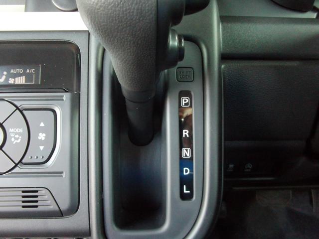 スペーシア ＨＹＢＲＩＤ　Ｘ　オーディオレス　両側電動スライドドア　マルチユースフラップ　ＬＥＤヘッドランプ　キーレスプッシュスタート　ステアリングオーディオスイッチ　スリムサーキュレーター　ロールサンシェード　パーソナルテーブル　サポカー（46枚目）