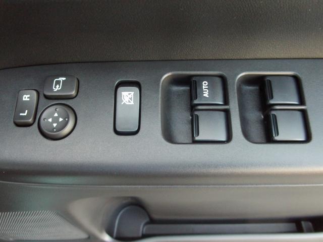 スペーシア ギア　ＨＹＢＲＩＤ　ＸＺターボ　全方位Ｍ付ナビ　４ＷＤ　両側電動スライドドア　スズキコネクト　パドルシフト　マルチユースフラップ　ＬＥＤヘッドランプ　キーレスプッシュスタート　ルーフレール　アダプティブクルーズコントロール　ステアリングオーディオスイッチ（43枚目）