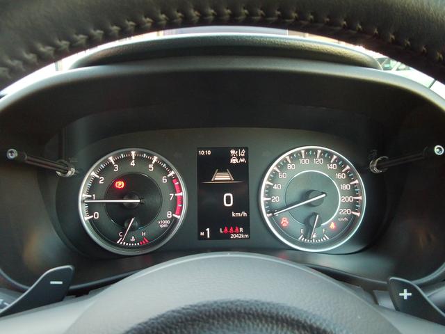 フロンクス １型　全方位モニター付メモリーナビ　スズキコネクト　パドルシフト　ＬＥＤヘッドランプ　キーレスプッシュスタート　アダプティブクルーズコントロール　ステアリングオーディオスイッチ　電動パーキングブレーキ　マイルドハイブリッド　サポカー（11枚目）