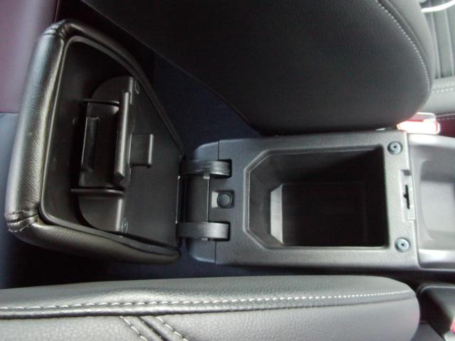 フロンクス １型　全方位モニター付メモリーナビ　スズキコネクト　パドルシフト　ＬＥＤヘッドランプ　キーレスプッシュスタート　アダプティブクルーズコントロール　ステアリングオーディオスイッチ　電動パーキングブレーキ　マイルドハイブリッド　サポカー（65枚目）