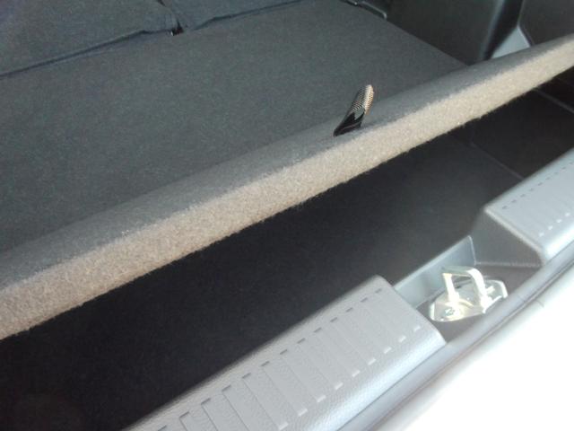 フロンクス １型　全方位モニター付メモリーナビ　スズキコネクト　パドルシフト　ＬＥＤヘッドランプ　キーレスプッシュスタート　アダプティブクルーズコントロール　ステアリングオーディオスイッチ　電動パーキングブレーキ　マイルドハイブリッド　サポカー（75枚目）