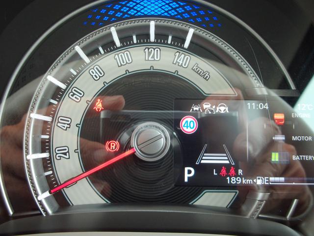 ワゴンＲスマイル ＨＹＢＲＩＤ　Ｓ　オーディオレス　Ｓｅａｓｉｄｅ　ｓｔｙｌｅ　電動スライドドア　ＬＥＤヘッドランプ　キーレスプッシュスタート　ルーフキャリア　アダプティブクルーズコントロール　ステアリングオーディオスイッチ　電動パーキングブレーキ（17枚目）