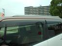 雨降りの日の車内の換気に役立つドアバイザー付です☆