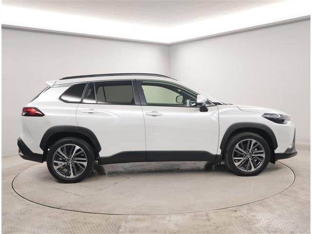 カローラクロス ハイブリッド　Ｚ　ＰＣＳ　フルセグテレビ　パノラマムーンルーフ　ＬＥＤヘッドライト　Ｂカメラ　ナビ・ＴＶ　インテリジェントキー　パワーシート　キーフリー　ドライブレコーダー　アルミホイール　ＡＣ１００Ｖ　ＥＴＣ　ＡＢＳ（4枚目）