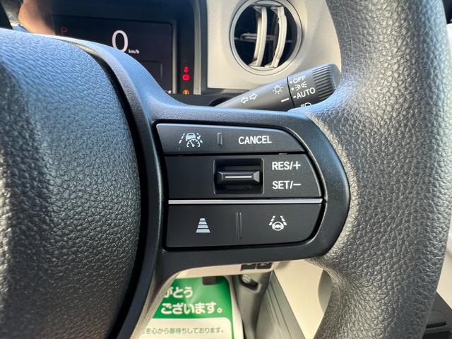 Ｎ－ＢＯＸ ベースグレード　届出済未使用車　クルーズコントロール　片側電動パワースライドドア　ＬＥＤヘッドライト　スマートキ－　コーナーセンサー　前席シートヒーター　フルフラットシート　ベンチシート　車線維持支援システム　ＡＢＳ（25枚目）