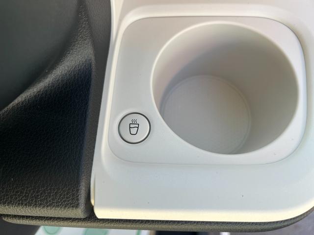 新車のご購入も是非当社にご相談ください。お客様のニーズに合う新車を各メーカーの中から選び、パンフレットをご用意してご提案いたします。納車後の新車点検も当社にて実施させて頂きます。