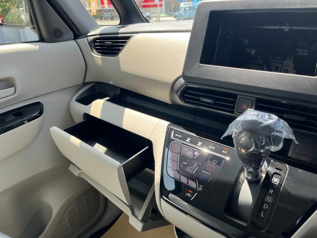 ルークス X 届出済未使用車 片側電動スライドドア アラウンドビューモニター LEDヘッドライト パーキングセンサー スマートキー ベンチシート 前後衝突軽減ブレーキ バックカメラ 衝突安全ボディ(30枚目)