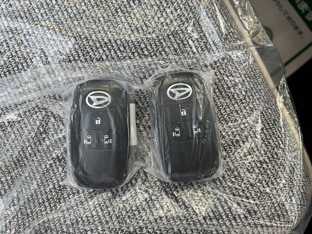 ムーヴキャンバス ストライプスG 届出済未使用車 両側電動スライドドア 障害物センサー バックカメラ パワーウインドウ セキュリティアラーム フルフラット スマートキープッシュスタート カーテンエアバック Sヒーター キーフリーキー(41枚目)