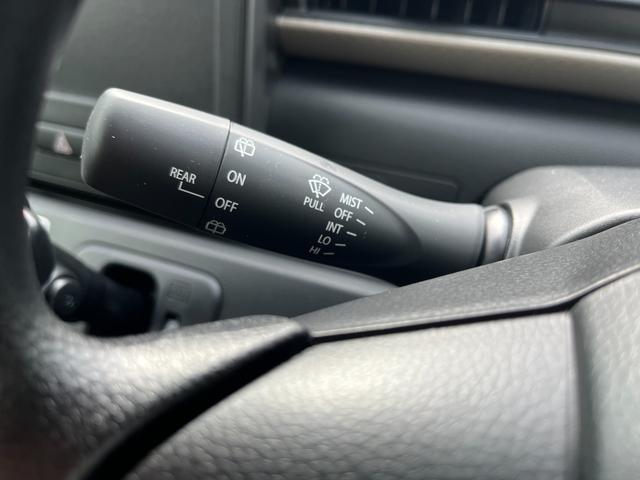 ワゴンＲ ＦＸ　届出済未使用車　運転席シートヒーター　パーキングソナー　衝突軽減ブレーキサポート　運転席助手席エアバック　キーレスエントリーシステム　セキュリティアラーム　フルフラット　オートハイビーム　オートライト（15枚目）