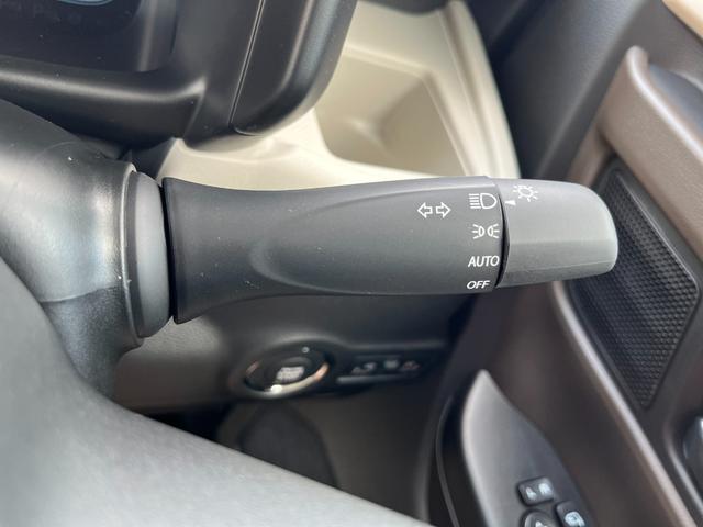 スペーシア ハイブリッドX 届出済未使用車 全方位カメラ付きメモリーナビ 両側電動パワースライドドア 前席シートヒーター オートLEDヘッドライト スマートキー パーキングソナ― ベンチシート 後席オットマン フルフラットシート(26枚目)