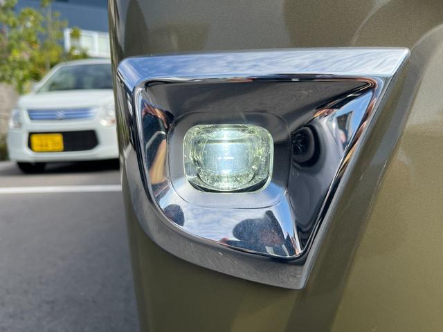 ハイゼットトラック ジャンボＳＡＩＩＩｔ　２ＷＤ　５ＭＴ　農業女子パック　社外フルセグ付きナビ　バックカメラ　前方ドライブレコーダー　ＥＴＣ　荷台ライト　パーキングソナ―　ＡＢＳ　パワステ　パワーウィンドウ　フロントフォグライト　社外スロコン（18枚目）