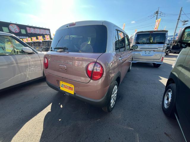 アルトラパン Ｘ　届出済未使用車　オートＬＥＤヘッドライト　オートハイビーム　前席シートヒーター　パーキングソナ―　スマートキー　ベンチシート　フルフラット　衝突軽減ブレーキ　衝突安全ボディ　アイドリングストップ（9枚目）