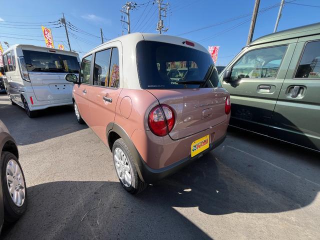 アルトラパン Ｘ　届出済未使用車　オートＬＥＤヘッドライト　オートハイビーム　前席シートヒーター　パーキングソナ―　スマートキー　ベンチシート　フルフラット　衝突軽減ブレーキ　衝突安全ボディ　アイドリングストップ（11枚目）