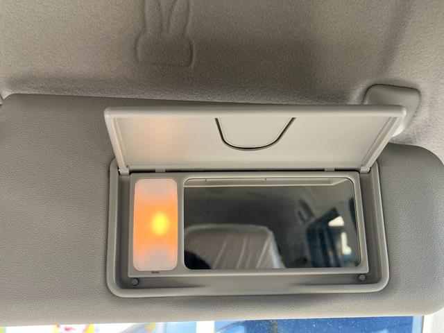 アルトラパン Ｘ　届出済未使用車　オートＬＥＤヘッドライト　オートハイビーム　前席シートヒーター　パーキングソナ―　スマートキー　ベンチシート　フルフラット　衝突軽減ブレーキ　衝突安全ボディ　アイドリングストップ（31枚目）