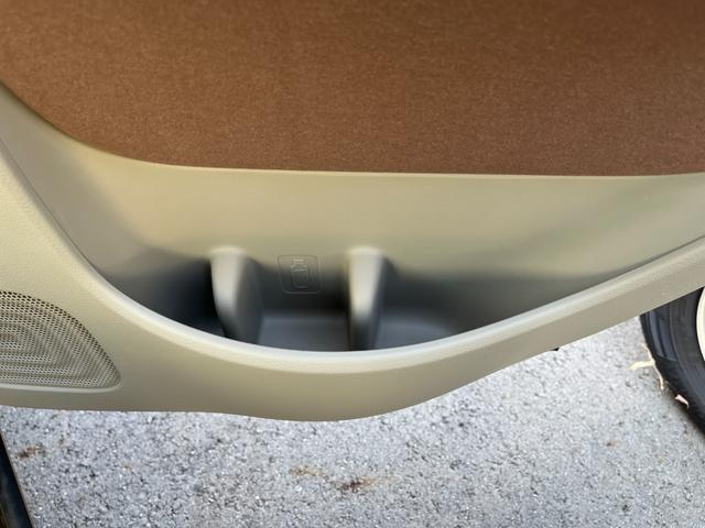 アルトラパン Ｘ　届出済未使用車　オートＬＥＤヘッドライト　オートハイビーム　前席シートヒーター　パーキングソナ―　スマートキー　ベンチシート　フルフラット　衝突軽減ブレーキ　衝突安全ボディ　アイドリングストップ（35枚目）