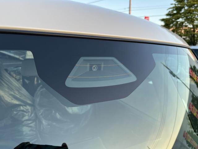 スペーシアカスタム ハイブリッドXS 届出済未使用車 両側電動パワースライドドア クルーズコントロール パーキングソナ― オートLEDヘッドライト 前席シートヒーター ステアリングヒーター スマートキー ベンチシート フルフラット(13枚目)