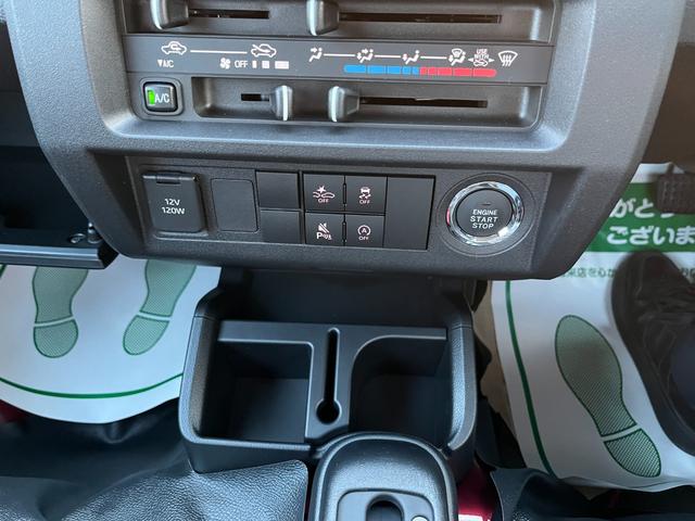 ハイゼットトラック ジャンボエクストラ　届出済未使用車　ＡＴ　４ＷＤ　ＬＥＤヘッドライト　ＬＥＤフォグライト　ＬＥＤ荷台作業灯　電動格納リモコンドアミラー　リヤゲートチェーン　ドアポケット　リクライニング機構　ファブリックシート（34枚目）