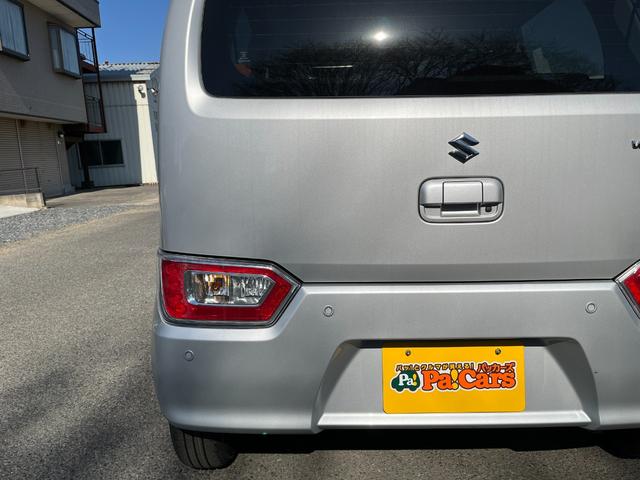 ワゴンＲ ＦＸ　届出済未使用車　運転席シートヒーター　パーキングソナー　衝突軽減ブレーキサポート　運転席助手席エアバック　キーレスエントリーシステム　セキュリティアラーム　フルフラット　オートハイビーム　オートライト（12枚目）