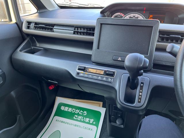 ワゴンＲ ＦＸ　届出済未使用車　運転席シートヒーター　パーキングソナー　衝突軽減ブレーキサポート　運転席助手席エアバック　キーレスエントリーシステム　セキュリティアラーム　フルフラット　オートハイビーム　オートライト（22枚目）