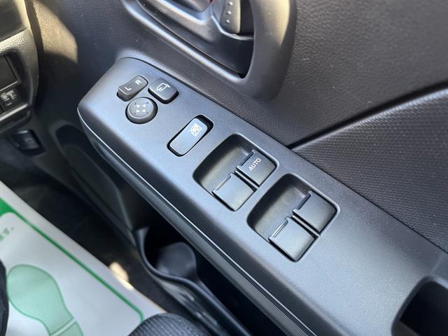 ワゴンＲ ＦＸ　届出済未使用車　運転席シートヒーター　パーキングソナー　衝突軽減ブレーキサポート　運転席助手席エアバック　キーレスエントリーシステム　セキュリティアラーム　フルフラット　オートハイビーム　オートライト（31枚目）