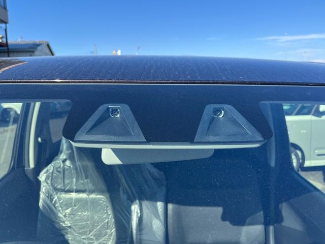 ワゴンＲ ＦＸ　届出済未使用車　運転席シートヒーター　パーキングソナー　衝突軽減ブレーキサポート　運転席助手席エアバック　キーレスエントリーシステム　セキュリティアラーム　フルフラット　オートハイビーム　オートライト（13枚目）