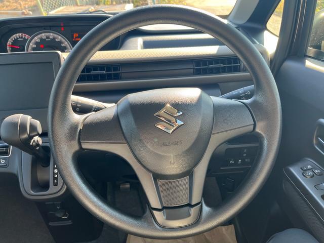 ワゴンＲ ＦＸ　届出済未使用車　運転席シートヒーター　パーキングソナー　衝突軽減ブレーキサポート　運転席助手席エアバック　キーレスエントリーシステム　セキュリティアラーム　フルフラット　オートハイビーム　オートライト（21枚目）