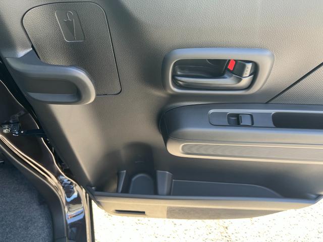 ワゴンＲ ＦＸ　届出済未使用車　運転席シートヒーター　パーキングソナー　衝突軽減ブレーキサポート　運転席助手席エアバック　キーレスエントリーシステム　セキュリティアラーム　フルフラット　オートハイビーム　オートライト（35枚目）