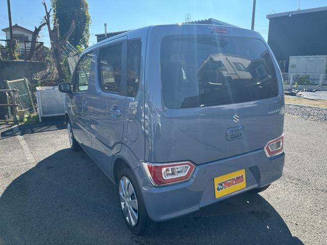 ワゴンＲ ＦＸ　届出済未使用車　運転席シートヒーター　パーキングソナー　衝突軽減ブレーキサポート　運転席助手席エアバック　キーレスエントリーシステム　セキュリティアラーム　フルフラット　オートハイビーム　オートライト（11枚目）