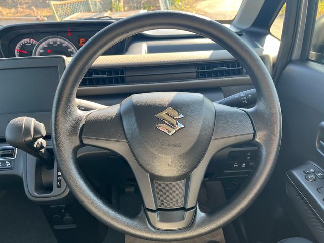 ワゴンＲ ＦＸ　届出済未使用車　運転席シートヒーター　パーキングソナー　衝突軽減ブレーキサポート　運転席助手席エアバック　キーレスエントリーシステム　セキュリティアラーム　フルフラット　オートハイビーム　オートライト（21枚目）