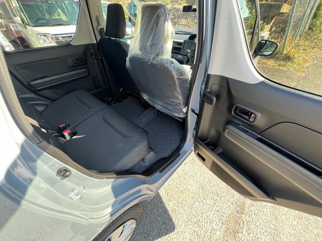 ワゴンＲ ＦＸ　届出済未使用車　運転席シートヒーター　パーキングソナー　衝突軽減ブレーキサポート　運転席助手席エアバック　キーレスエントリーシステム　セキュリティアラーム　フルフラット　オートハイビーム　オートライト（33枚目）