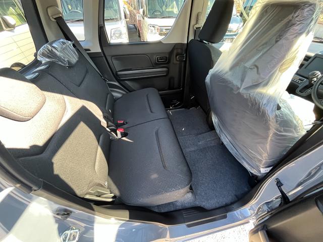 ワゴンＲ ＦＸ　届出済未使用車　運転席シートヒーター　パーキングソナー　衝突軽減ブレーキサポート　運転席助手席エアバック　キーレスエントリーシステム　セキュリティアラーム　フルフラット　オートハイビーム　オートライト（34枚目）