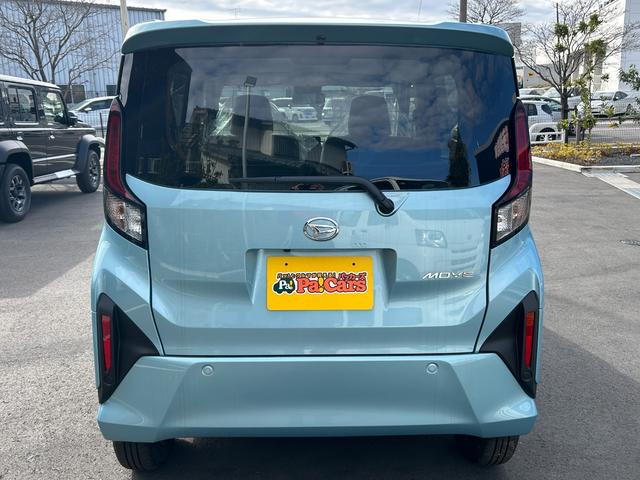 ムーヴ Ｌ　届出済未使用車　両側手動スライドドア　オートＬＥＤヘッドライト　電動格納ミラー　オートハイビーム　キーレスエントリー　パーキングソナ―　足踏み式パーキングブレーキ　　ベンチシート　ＡＢＳ　パワステ（10枚目）