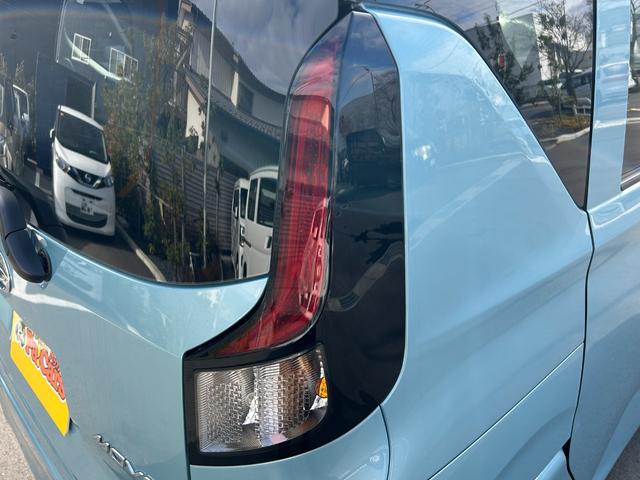 ムーヴ Ｌ　届出済未使用車　両側手動スライドドア　オートＬＥＤヘッドライト　電動格納ミラー　オートハイビーム　キーレスエントリー　パーキングソナ―　足踏み式パーキングブレーキ　　ベンチシート　ＡＢＳ　パワステ（17枚目）