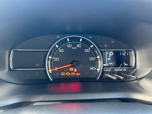 ムーヴ Ｌ　届出済未使用車　両側手動スライドドア　オートＬＥＤヘッドライト　電動格納ミラー　オートハイビーム　キーレスエントリー　パーキングソナ―　足踏み式パーキングブレーキ　　ベンチシート　ＡＢＳ　パワステ（27枚目）