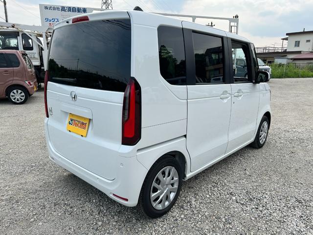 Ｎ－ＢＯＸ ベースグレード　届出済未使用車　助手席側電動スライドドア　ＬＥＤヘッドライト　シートヒーター　ベンチシート　電動サイドブレーキ　ブレーキホールド　フルフラットシート　スマートキー　クルーズコントロール（9枚目）
