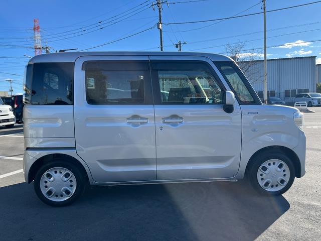 スペーシア ハイブリッドＧ　両側スライドドア　社外フルセグＴＶ付ナビ　ＥＴＣ　前方ドライブレコーダー　パーキングソナー　ベンチシート　バックカメラ　スマートキープッシュスタート　オートライト　フルフラットシート（7枚目）