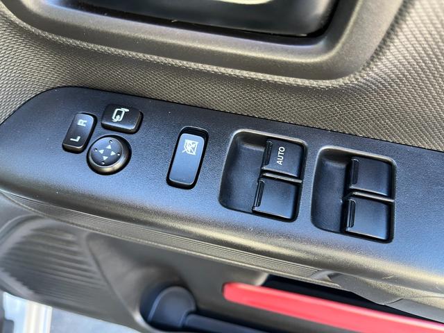 スペーシア ハイブリッドＧ　両側スライドドア　社外フルセグＴＶ付ナビ　ＥＴＣ　前方ドライブレコーダー　パーキングソナー　ベンチシート　バックカメラ　スマートキープッシュスタート　オートライト　フルフラットシート（19枚目）