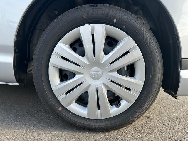 ムーヴ Ｘ　届出済未使用車　助手席側パワースライドドア　オートＬＥＤヘッドライト　電動格納ミラー　オートハイビーム　スマートキー　パーキングソナ―　足踏み式パーキングブレーキ　　ベンチシート　ＡＢＳ（13枚目）