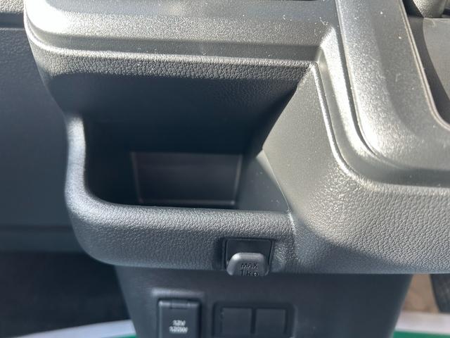 ムーヴ Ｘ　届出済未使用車　助手席側パワースライドドア　オートＬＥＤヘッドライト　電動格納ミラー　オートハイビーム　スマートキー　パーキングソナ―　足踏み式パーキングブレーキ　　ベンチシート　ＡＢＳ（34枚目）