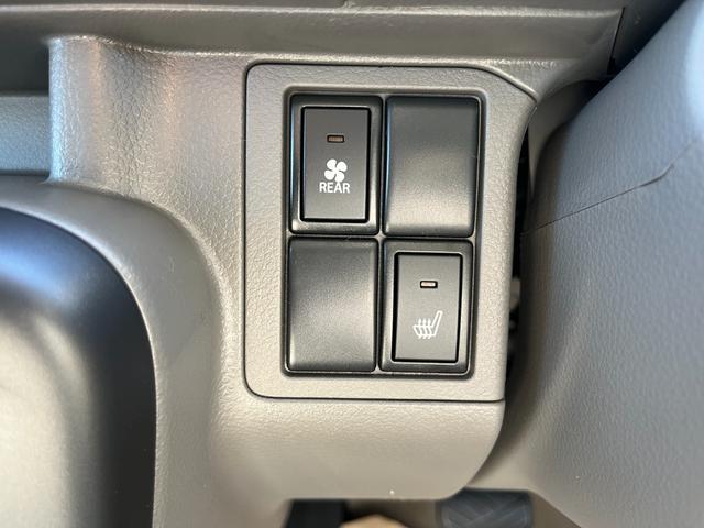 �V�ԃf�B�[���[����Ɠ��l�̃����e�i���X�p�b�N�̎�舵�������Ă���܂��B�^�J�X�����e�i���X�p�b�N�̂������ŁA���N���Ƃ̓_���A����Ԍ����̐�����p�A���Օi���ʏ헿���̖񔼊z�ɂĂ��ē����������Ă���܂��I�I