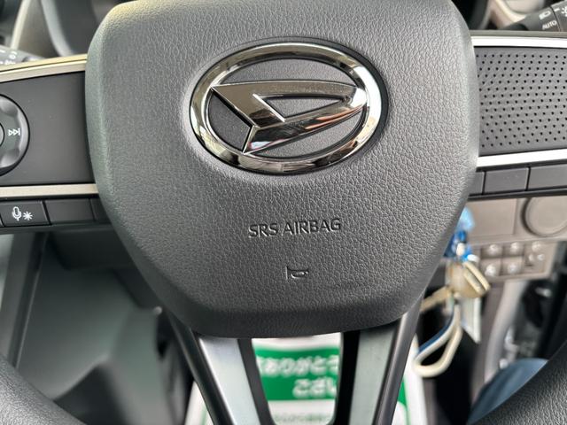 �V�Ԃ̂��w�������񓖎Ђɂ����k���������B���q�l�̃j�[�Y�ɍ����V�Ԃ��e���[�J�[�̒�����I�сA�p���t���b�g�����p�ӂ��Ă���Ă������܂��B�[�Ԍ�̐V�ԓ_�������ЂɂĎ��{�����Ē����܂��B