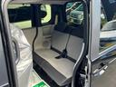 ベースグレード　届出済未使用車　クルーズコントロール　片側電動パワースライドドア　ＬＥＤヘッドライト　スマートキ－　コーナーセンサー　前席シートヒーター　フルフラットシート　ベンチシート　車線維持支援システム　ＡＢＳ（33枚目）