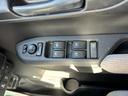 Ｌ　届出済未使用車　両側手動スライドドア　オートＬＥＤヘッドライト　電動格納ミラー　オートハイビーム　キーレスエントリー　パーキングソナ―　足踏み式パーキングブレーキ　　ベンチシート　ＡＢＳ　パワステ（20枚目）