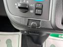 Ｌ　届出済未使用車　両側手動スライドドア　オートＬＥＤヘッドライト　電動格納ミラー　オートハイビーム　キーレスエントリー　パーキングソナ―　足踏み式パーキングブレーキ　　ベンチシート　ＡＢＳ　パワステ（35枚目）