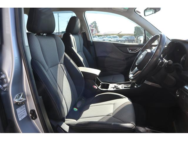 フォレスター ツーリング AWD/デュアル機能付きオートエアコン/オートワイパー/オートライト/ハイビームアシスト/シートヒーター/メモリーナビ/バックカメラ/ETC2.0(12枚目)